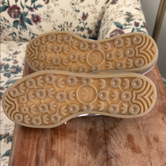 Adidas Gazelle Brown and White Sneakers Size US 4 - Picture 5 of 8